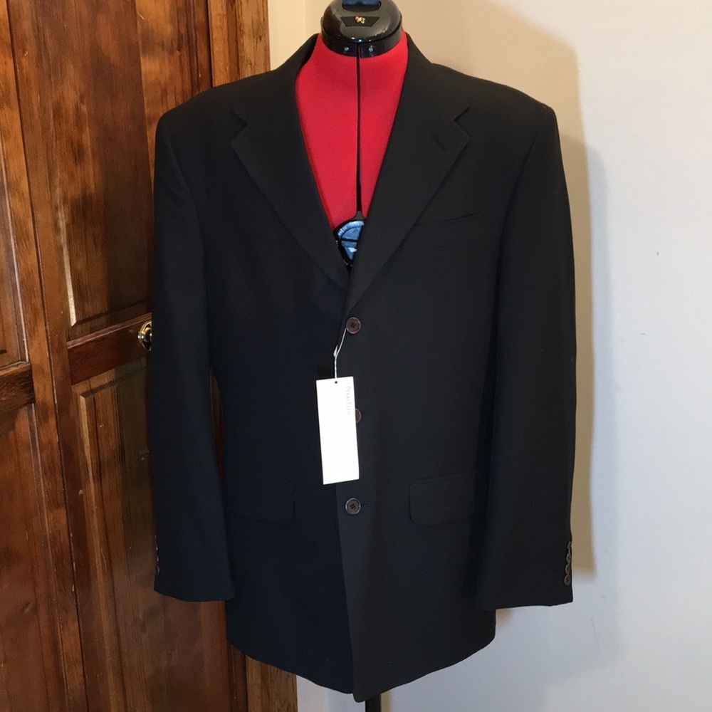 Perry Ellis men’s black blazer, NWT.